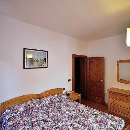 Morandi Hotel *